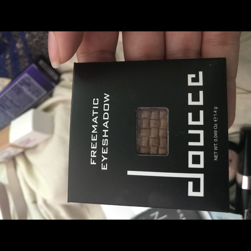 Doucce Freematic Eyeshadow
